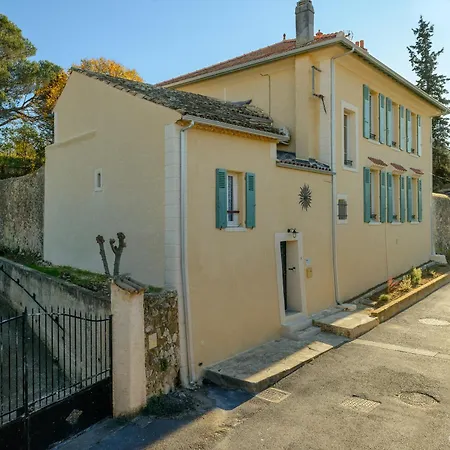Holiday home Suzanne - Centre Lambesc